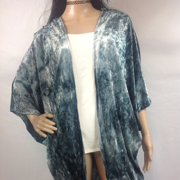 Teal Crushed Velvet Open Cardigan - Picture 3 of 5